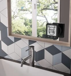 Merkloos Badkamerklok Digitaal - Douche Timer & Klok - Zuignap - Zwart -Badkamer Producten Winkel 1113x1200 4