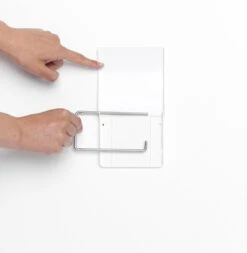 Brabantia ReNew WC Rolhouder - Met Klep - White -Badkamer Producten Winkel 1171x1200 2