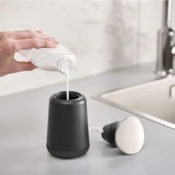 Wonix® - Zeepdispenser - Zeeppompje - Duw Met Pols - 300ml - Zwart -Badkamer Producten Winkel 1200x1198 61