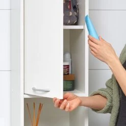 Casaria Badkamerkast - 6 Vakken/ 2 Deuren - Slank En Elegant - Wit -Badkamer Producten Winkel 1200x1200 1133