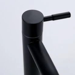 Stylumo Zwarte Toiletkraan – Fonteinkraan Zwart – Koudwaterkraan – WC Kraan – Badkamermeubel Kraan Alleen Koud Water -Badkamer Producten Winkel 1200x1200 1765