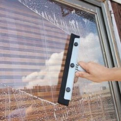 Vitamo™ Premium 2-in-1 Badkamer Vloerwisser Lang Met Ophangsysteem - Douchewisser Met Afdraaibare Wisser - Raamwisser - 180° Draaiend - Uitschuifbaar 70/125 CM - Grijs 14 Vitamo™ Premium 2-in-1 Badkamer Vloerwisser Lang Met Ophangsysteem - Douchewisser Met Afdraaibare Wisser - Raamwisser - 180° Draaiend - Uitschuifbaar 70/125 CM - Grijs -Badkamer Producten Winkel 1200x1200 2686