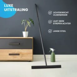 Vloertrekker Met Steel - Vloerwisser Voor In Badkamer - Watertrekker Douche - Douchewisser Zwart -Badkamer Producten Winkel 1200x1200 2696