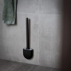 WC Borstel – Siliconen – Zwart – WC Borstel Met Houder – Vrijstaand – Hangend – WC Borstel En Houder – WC Borstel Zwart 16 WC Borstel – Siliconen – Zwart – WC Borstel Met Houder – Vrijstaand – Hangend – WC Borstel En Houder – WC Borstel Zwart -Badkamer Producten Winkel 1200x1200 2871