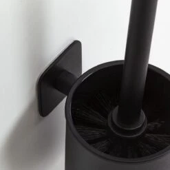 Tiger Colar - Toiletborstel Met Houder - Zwart 18 Tiger Colar - Toiletborstel Met Houder - Zwart -Badkamer Producten Winkel 1200x1200 2986