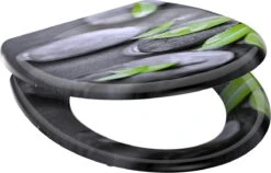 SCHÜTTE WC-Bril 82374 STONE - Duroplast - Soft Close - Afklikbaar - RVS-Scharnieren - Decor - 3-zijdige Print -Badkamer Producten Winkel 1200x768 4