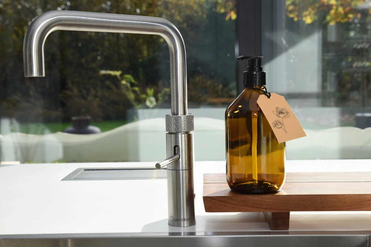 24DOTS Living Zeepdispenser | 500 Ml Bruin Amber Glas | Zeeppompje | Zeeppomp | Met Zwart Pompje 4 24DOTS Living Zeepdispenser | 500 Ml Bruin Amber Glas | Zeeppompje | Zeeppomp | Met Zwart Pompje - Afbeelding 2