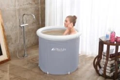 HBKS Zitbad - Bath Bucket - Ice Bath - Dompelbad - Voor Volwassenen En Kinderen - Inclusief Tas - Ijsbad Wim Hof Methode - Inclusief Ijsbad Ebook - Grijs 9 HBKS Zitbad - Bath Bucket - Ice Bath - Dompelbad - Voor Volwassenen En Kinderen - Inclusief Tas - Ijsbad Wim Hof Methode - Inclusief Ijsbad Ebook - Grijs -Badkamer Producten Winkel 1200x800 2