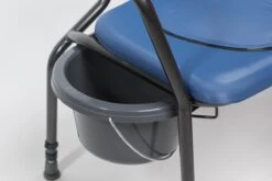 Toiletstoel Blauw Met Comfortabele Zitting En Emmer Met Deksel - Postoel -Badkamer Producten Winkel 1200x801 11