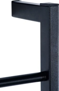 CLP Betti Handdoekrek - Staand - Handdoekladder - Badkamer - Zwart 16 CLP Betti Handdoekrek - Staand - Handdoekladder - Badkamer - Zwart -Badkamer Producten Winkel 774x1200 4